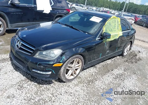 2013 Mercedes-Benz C 250 Luxury/Sport from USA, damaged, VIN WDDGF4HB5DA869063